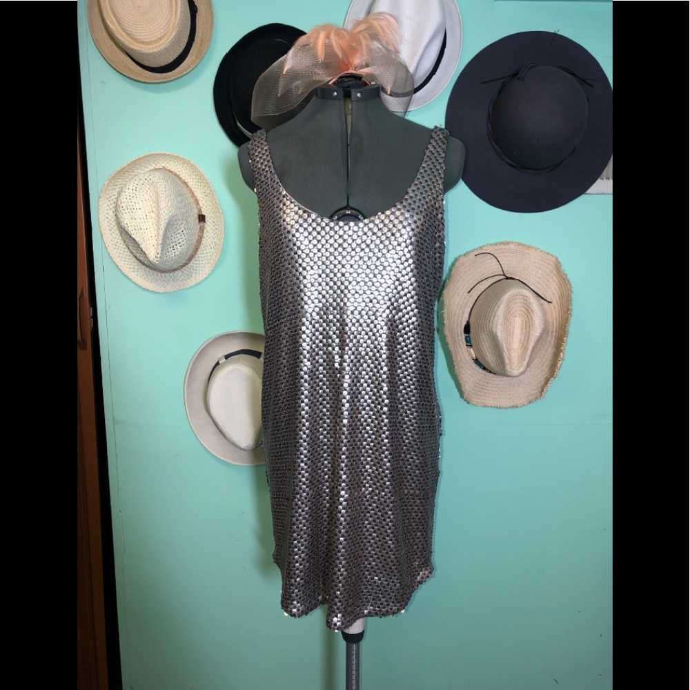 Silver sequins mini dress size S. “Aqua”